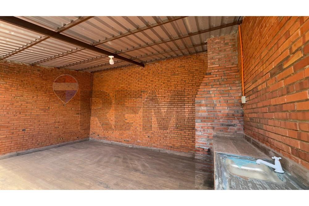 Chalet - Alquiler - Limpio, Paraguay — foto 3