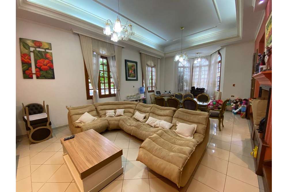 Residencia-Venta- Encarnación, Itapúa — foto 2