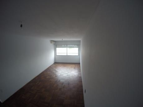 Apartamento De 2 Dormitorios En Cordón