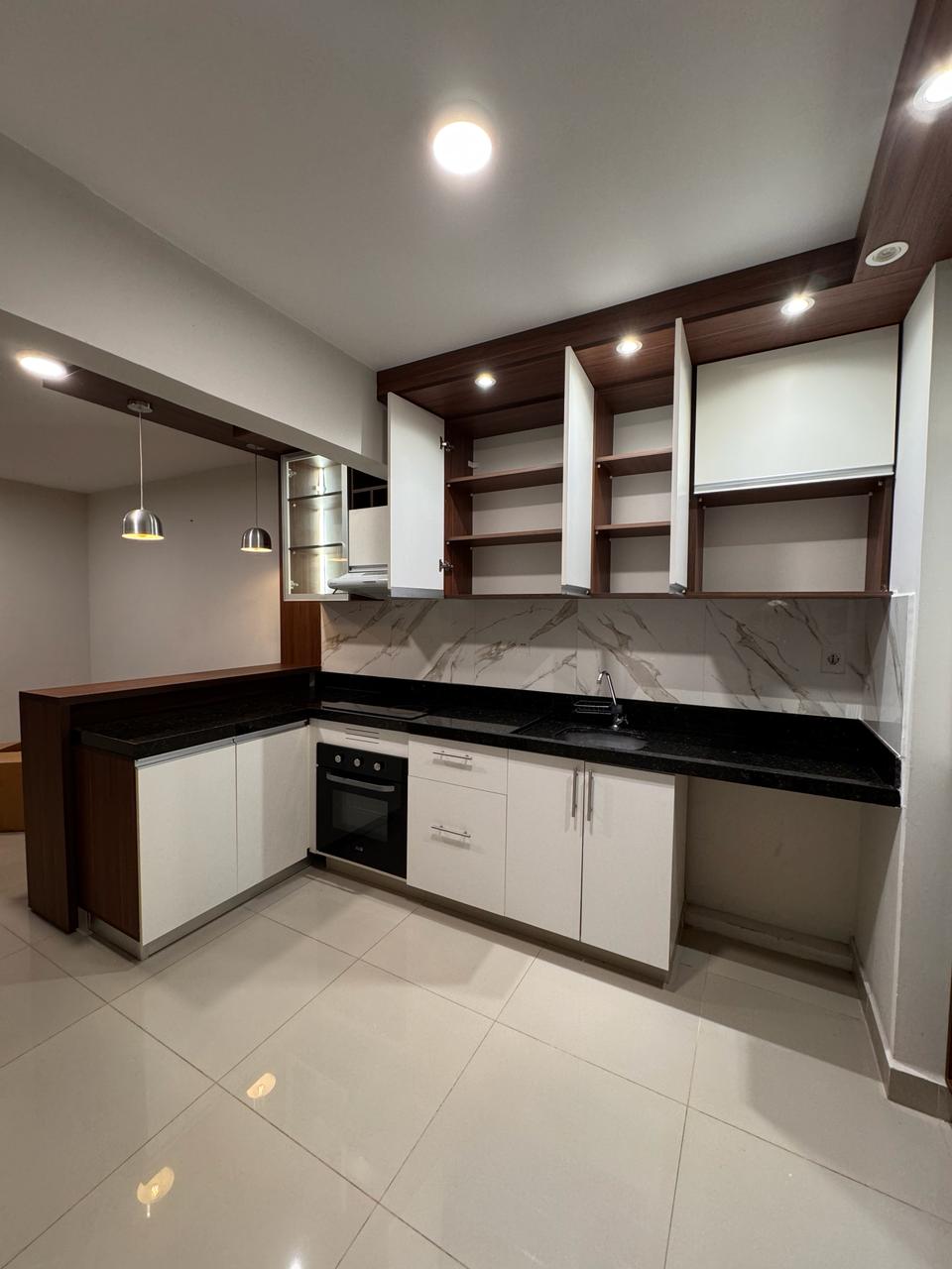 ALQUILER DE DEPARTAMENTO EN LUQUE — foto 2