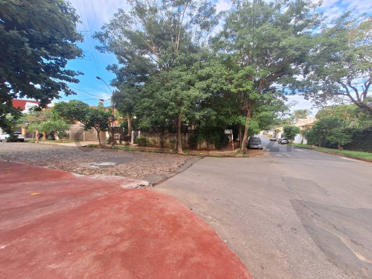Terreno en venta en Los Laureles, Asunción — foto 3