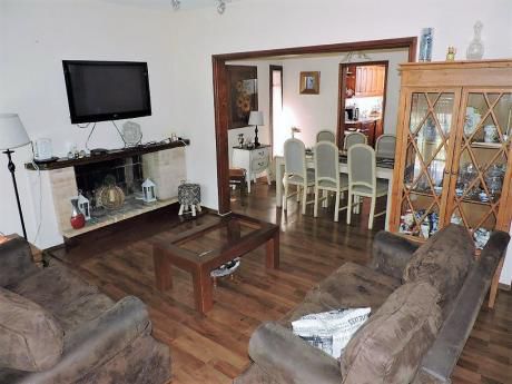 Muy Linda Casa