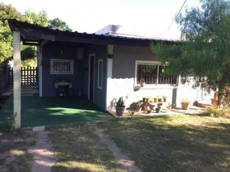 Hermosa Casa Sobre Giannattasio!