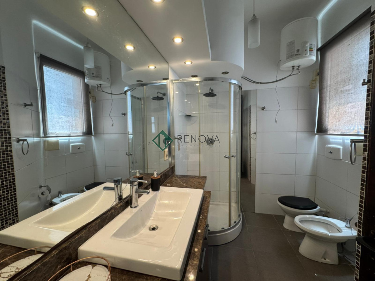 Alquiler Apartamento Amoblado 3 Dormitorios Centro Montevideo · Foto 9