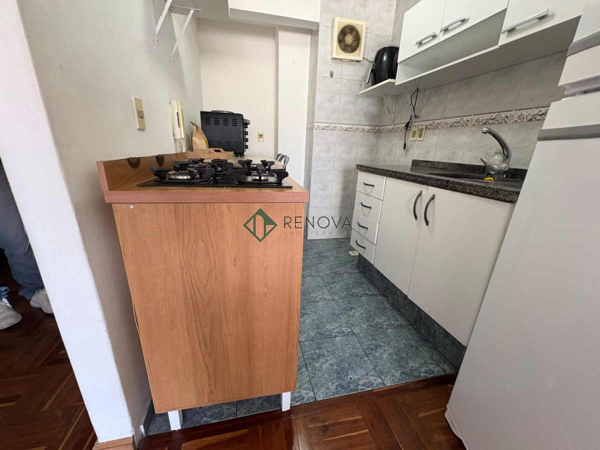 Alquiler Apartamento 1 Dormitorio Centro Montevideo · Foto 8