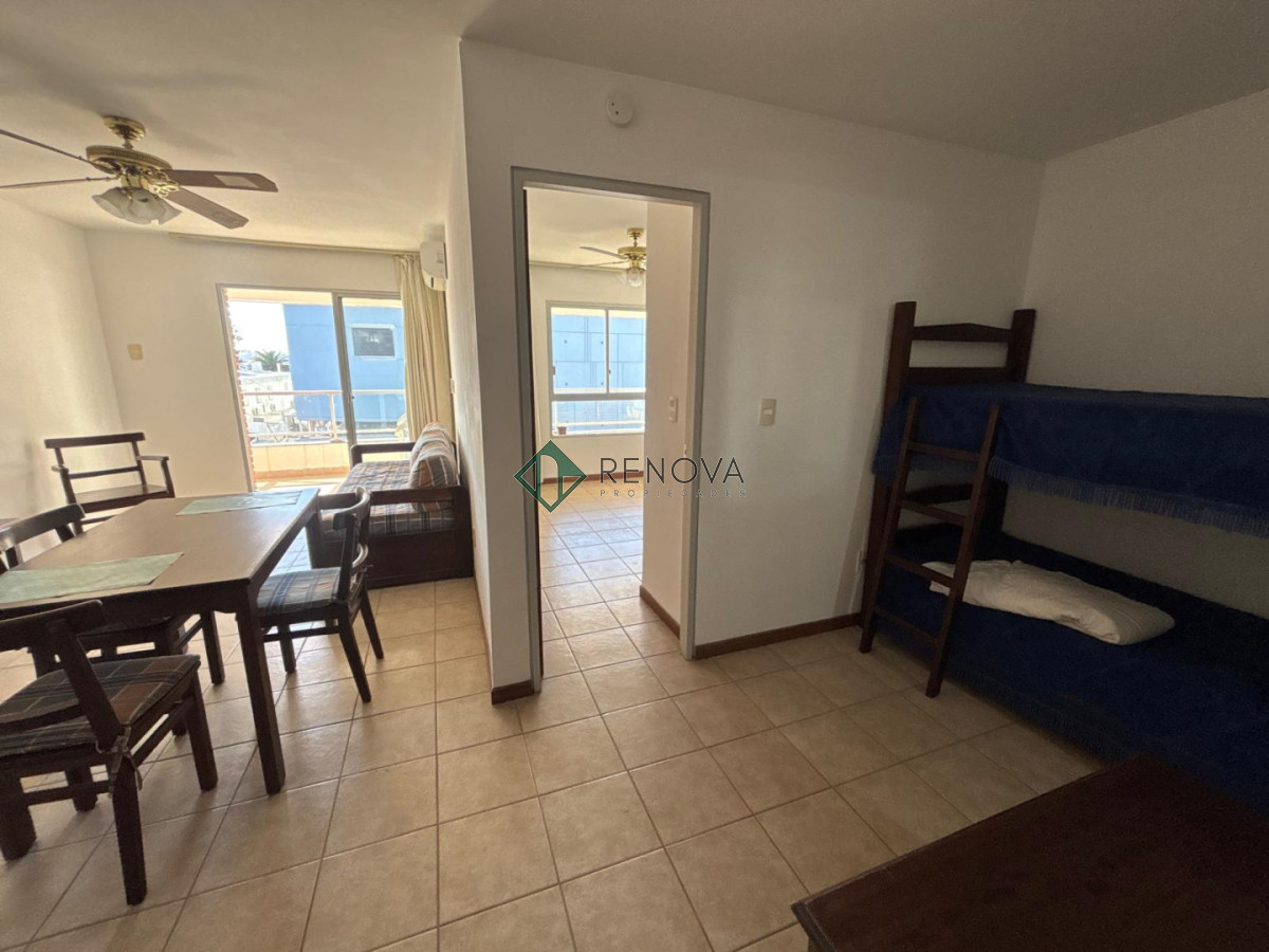 Alquiler Apartamento 1 Dormitorio con garage Peninsula, Punta del Este. · Foto 7