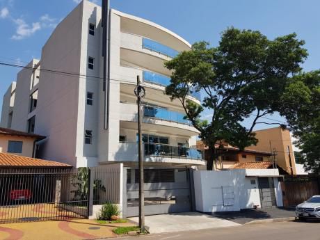 Alquilo Departamento A Estrenar De 300m2!!!!