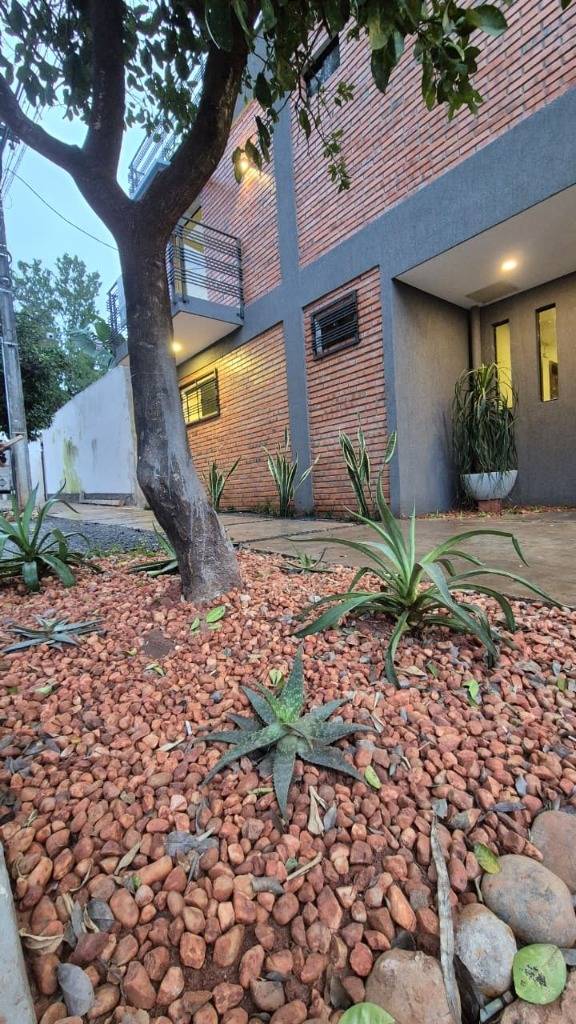 ALQUILO MONOAMBIENTE EN LAMBARE — foto 2