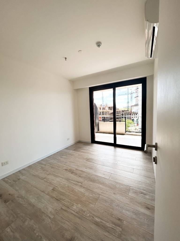 En Venta Departamento de 1 habitación En Met Molas Lopez — foto 3