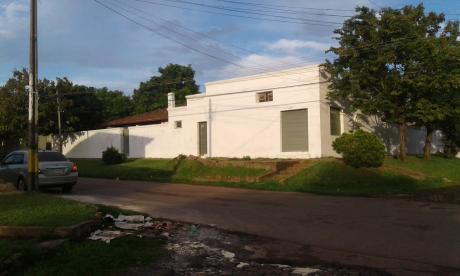Hermosa Propiedad En Ita Zona Super Stock