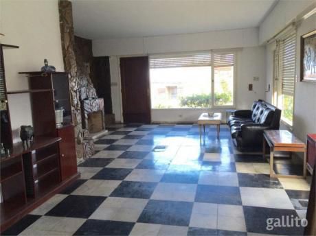 Pu En Una Planta Con Gran Terreno En Punta Gorda + Vivienda Al Fondo