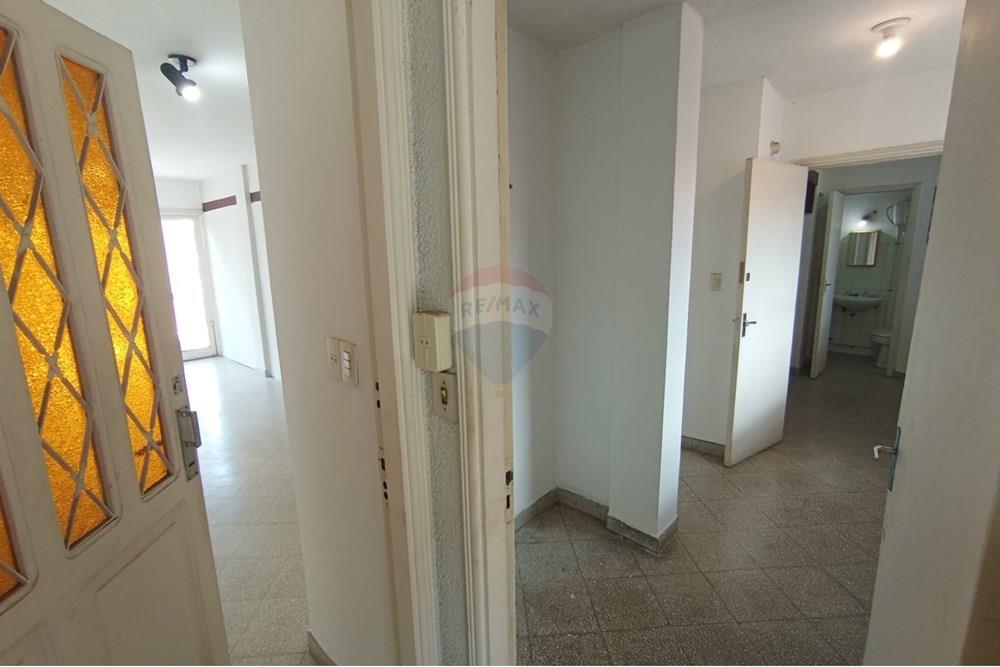 ALQUILO DEPARTAMENTO CON JARDIN — foto 2