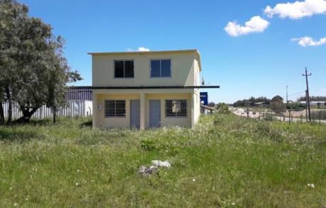 Duplex En Ruta 101 Barros Blancos