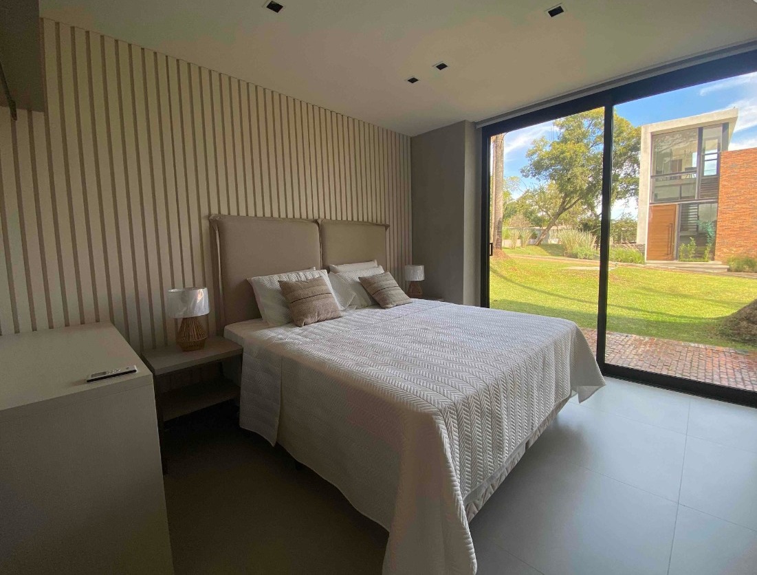 EN VENTA HERMOSA RESIDENCIA EN SAN BERNARDINO — foto 2