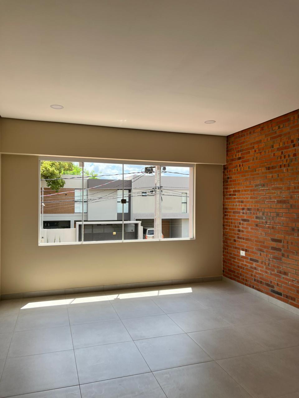 ALQUILO DUPLEX EN LUQUE JARDIN DE ORO — foto 3