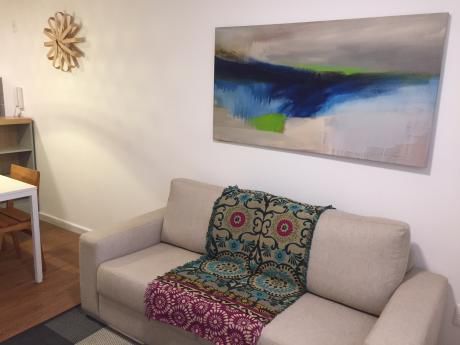 Apartamento 2 Dormitorios, 1 Baño, Al Frente, Tres Cruces - Plaza