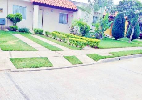 Casa En Anticretico O Venta En Condominio, Dirección Z/norte Km9