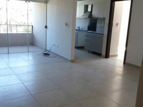 Departamento A Estrenar En Fernando De La Mora Zona Norte