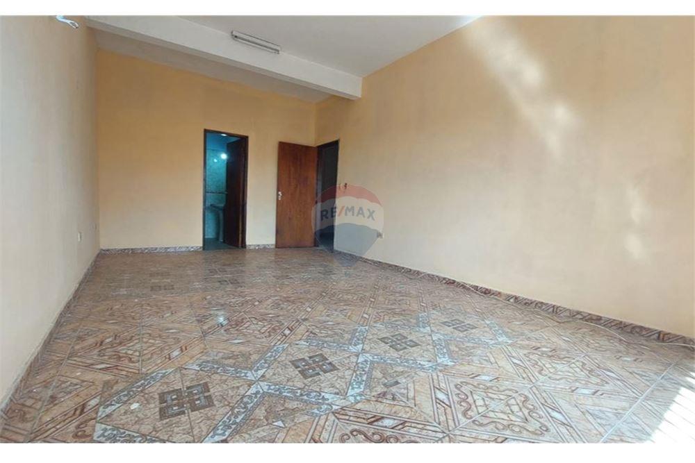 Casa - Alquiler - San Lorenzo, Paraguay — foto 3
