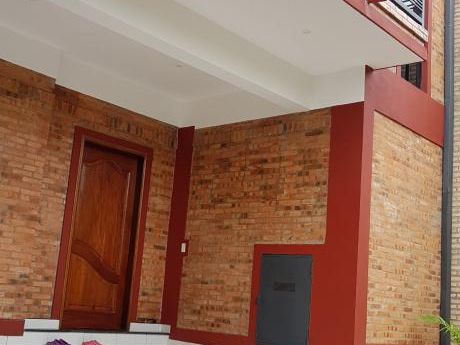 Alquilo Amplio Duplex En Villa Morra, A Estrenar!!!