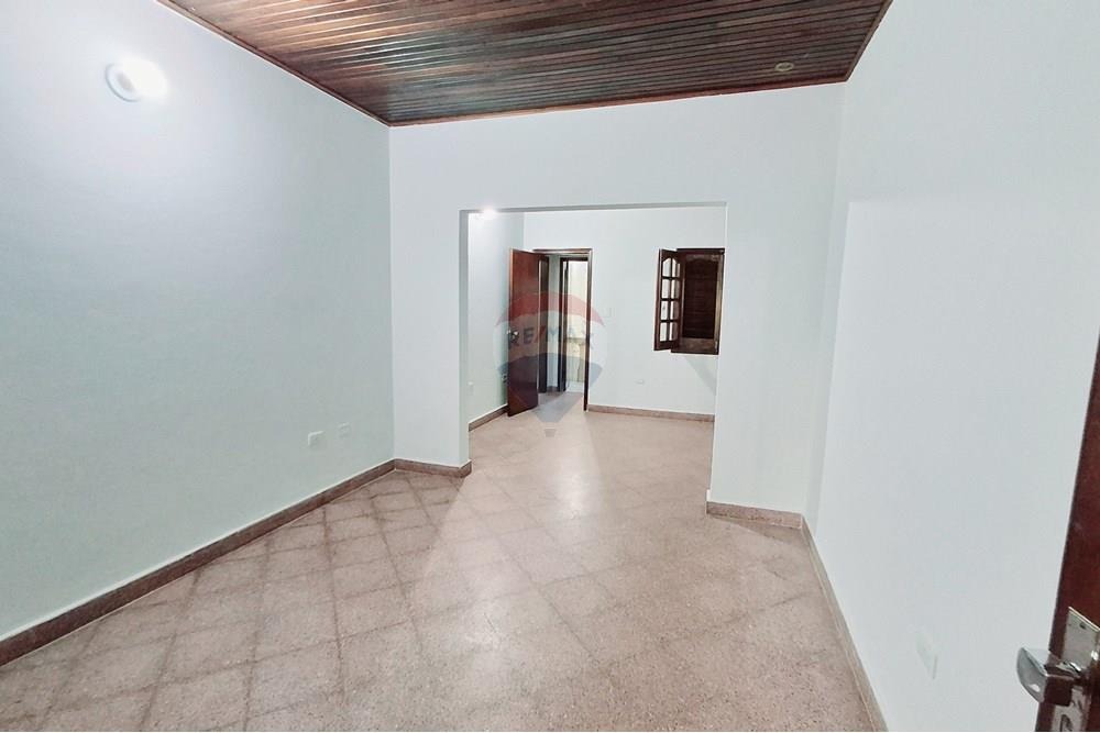 Casa - Alquiler - San Lorenzo, Central, Paraguay — foto 2