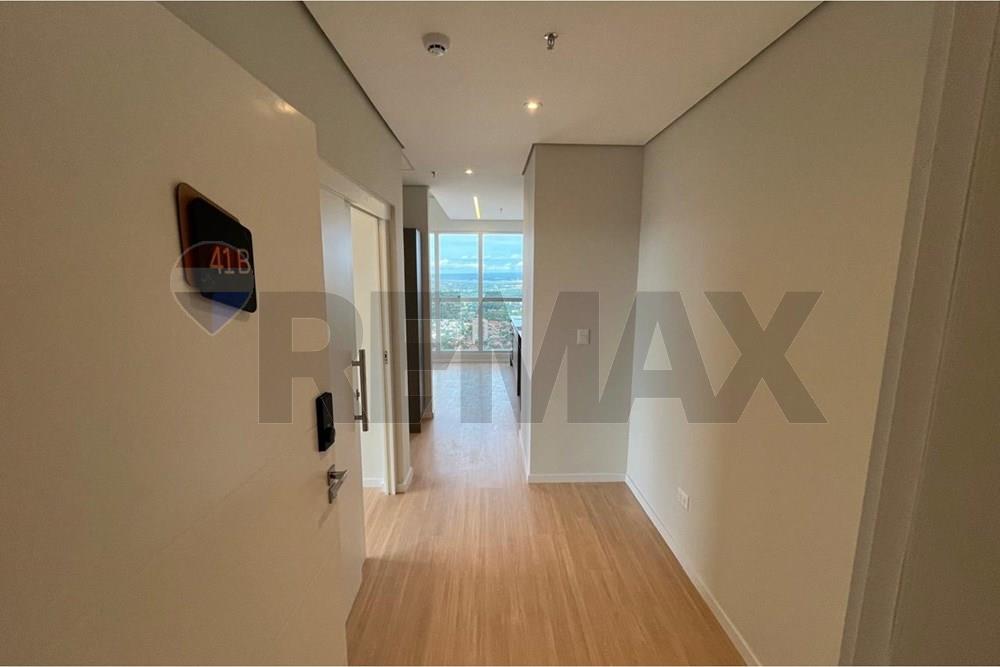 Departamento - Alquiler - Las Lomas (Carmelitas), Asunción, Paraguay, Confort! — foto 3