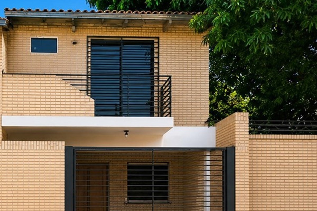 ALQUILO DUPLEX EN LAMBARE — foto 2