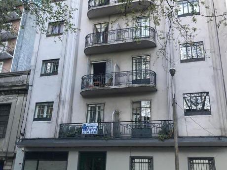 Frente A La Imm, 3 Dormitorios, Cocina, Baño Y Terraza