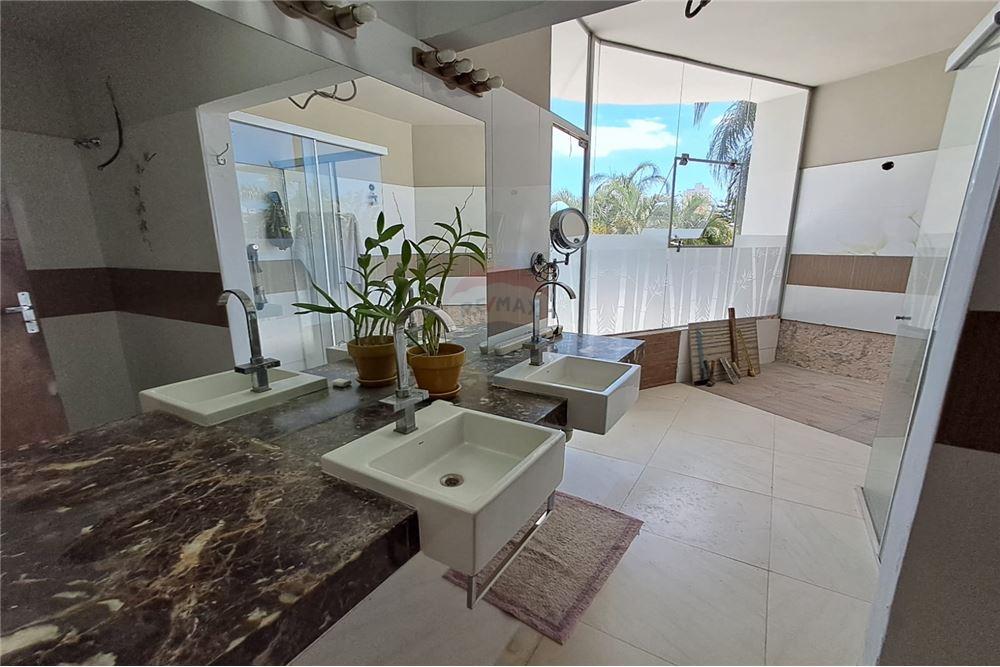 Alquilo hermosa residencia en Mburucuyá — foto 3