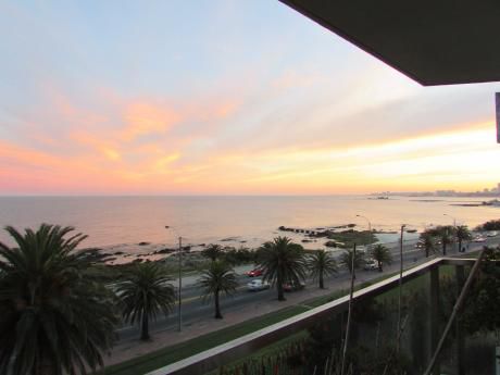 Espectacular Edificio Con Vista Al Mar (gc Incluidos)