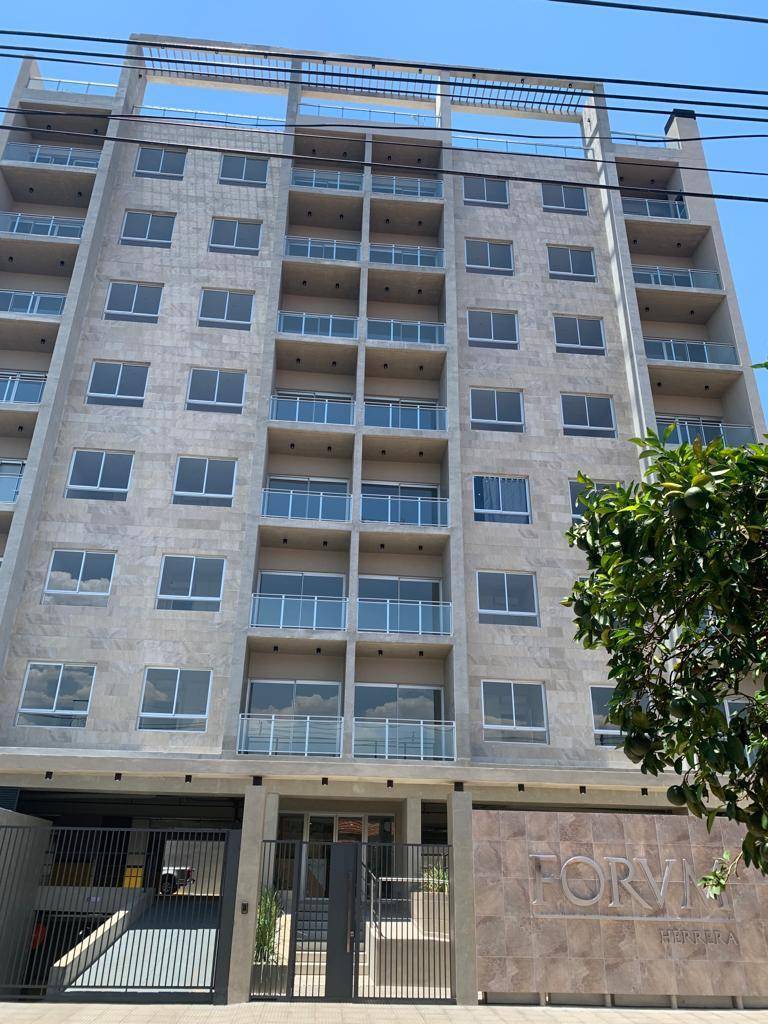 EN ALQUILER DEPARTAMENTO EDIFICIO FORVM HERRERA — foto 3