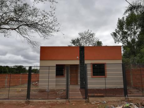 Vendo Casa A Estrenar En Reducto – San Lorenzo