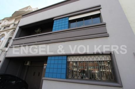 Excelente Casa Para Vivienda O Empresa En Pocitos, Montevideo