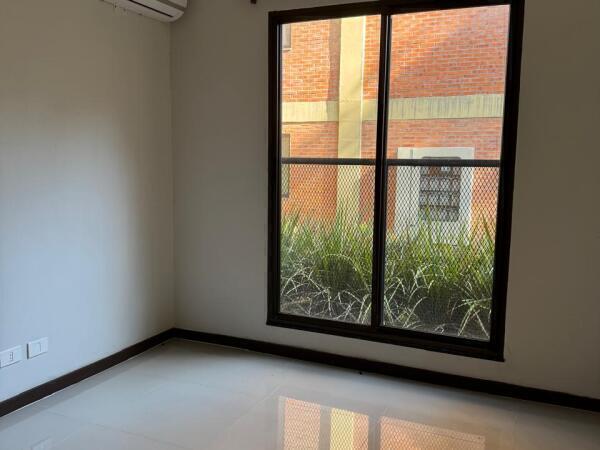 ALQUILO Departamento moderno de 2 habitaciones — foto 3