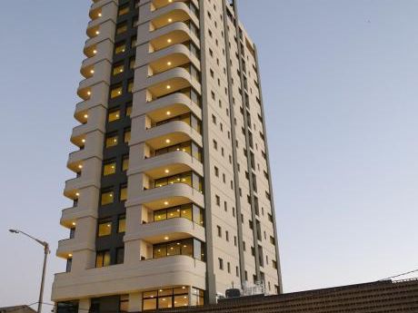Alquilo Lujoso Monoambiente En Torres Bolik Encarnación