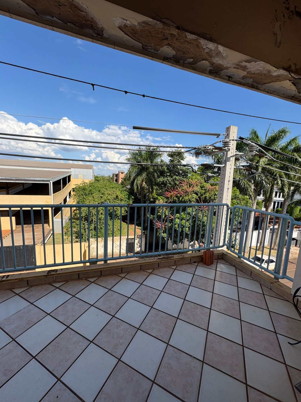 VENDO EDIFICIO EN CIUDAD DEL ESTE — foto 3