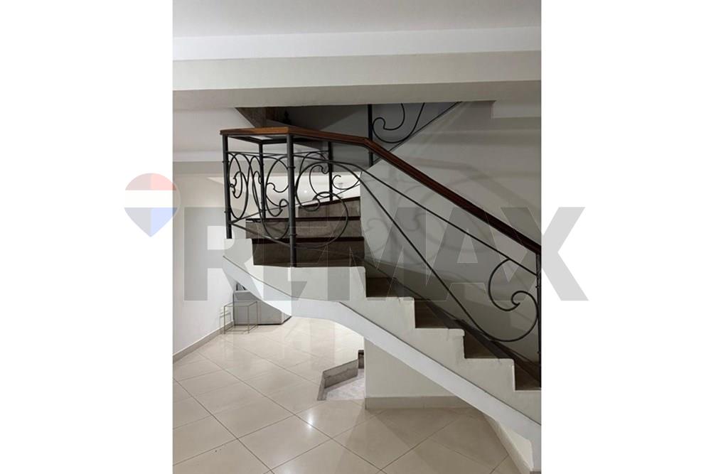 Duplex - Alquiler - Villa Morra, Paraguay — foto 3