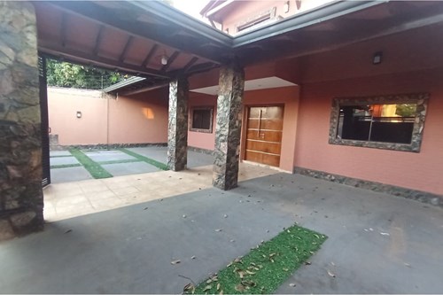Casa en alquiler en Lambaré — foto 3