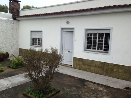 Linda Casa Más Apto Si Banco Zona Jardines