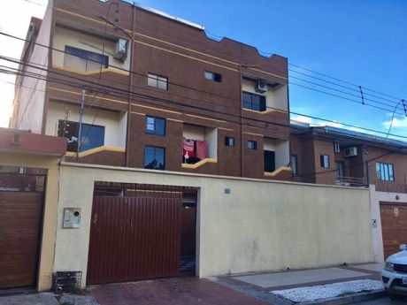 Casa Residencial Apto Para Inversion