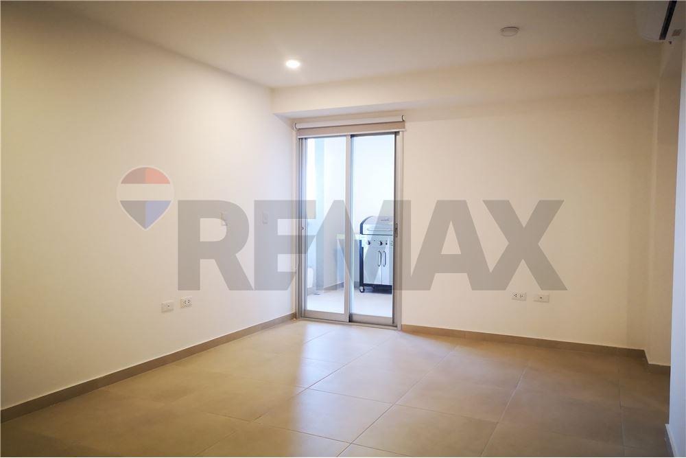 Excelente Oportunidad De Cómodo Departamento — foto 3