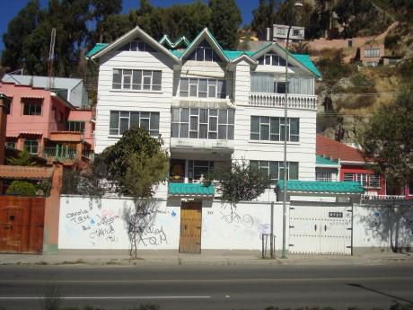 Casa A La Venta En La Paz, Ave. Costanera Bajo Seguencoma Cerca A Campo Ferial