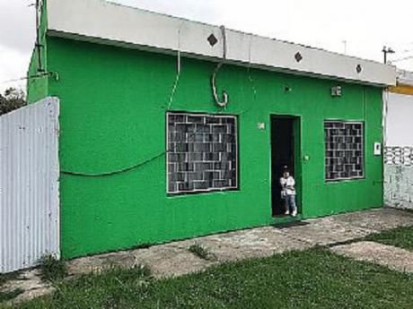 Alsacia - Casa Y Apto En Mismo Padron