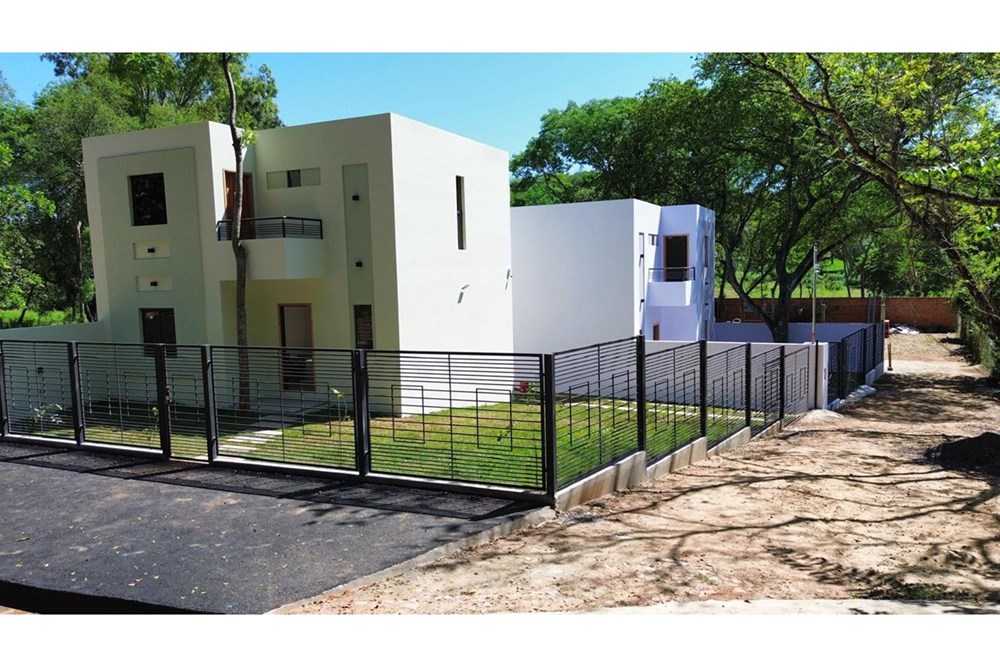 Casa en venta en Luque