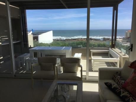 Hermoso Apto Frente Al Mar En Playa Montoya 3 Dorm