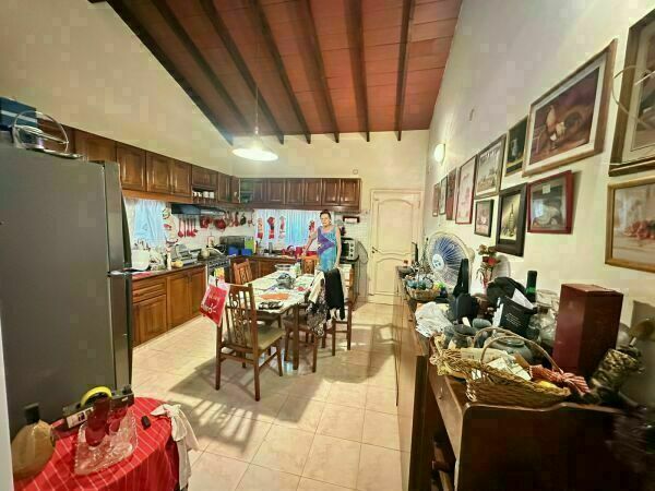 VENDO CASA EN ENCARNACIÓN!!!!! — foto 3