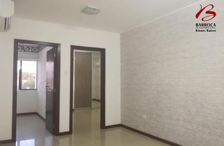 Casa En Alquiler Condominio Cerrado Zona Ventura Mall.