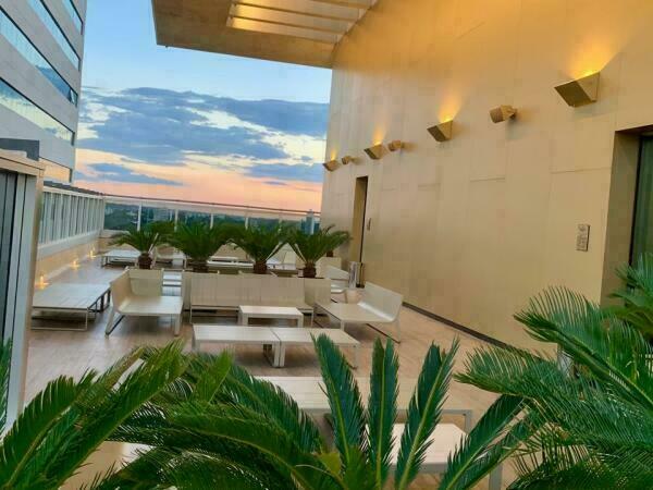 EN ALQUILER DEPARTAMENTO A ESTRENAR DE 1 DORMITORIO ZONA PASEO LA GALERIA — foto 2