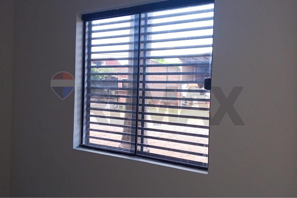 ALQUILO DEPARTAMENTO EN PLANTA BAJA EN ÑEMBY — foto 2
