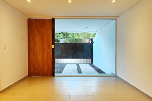 Dúplex-Venta- Fernando De La Mora, Central — foto 3
